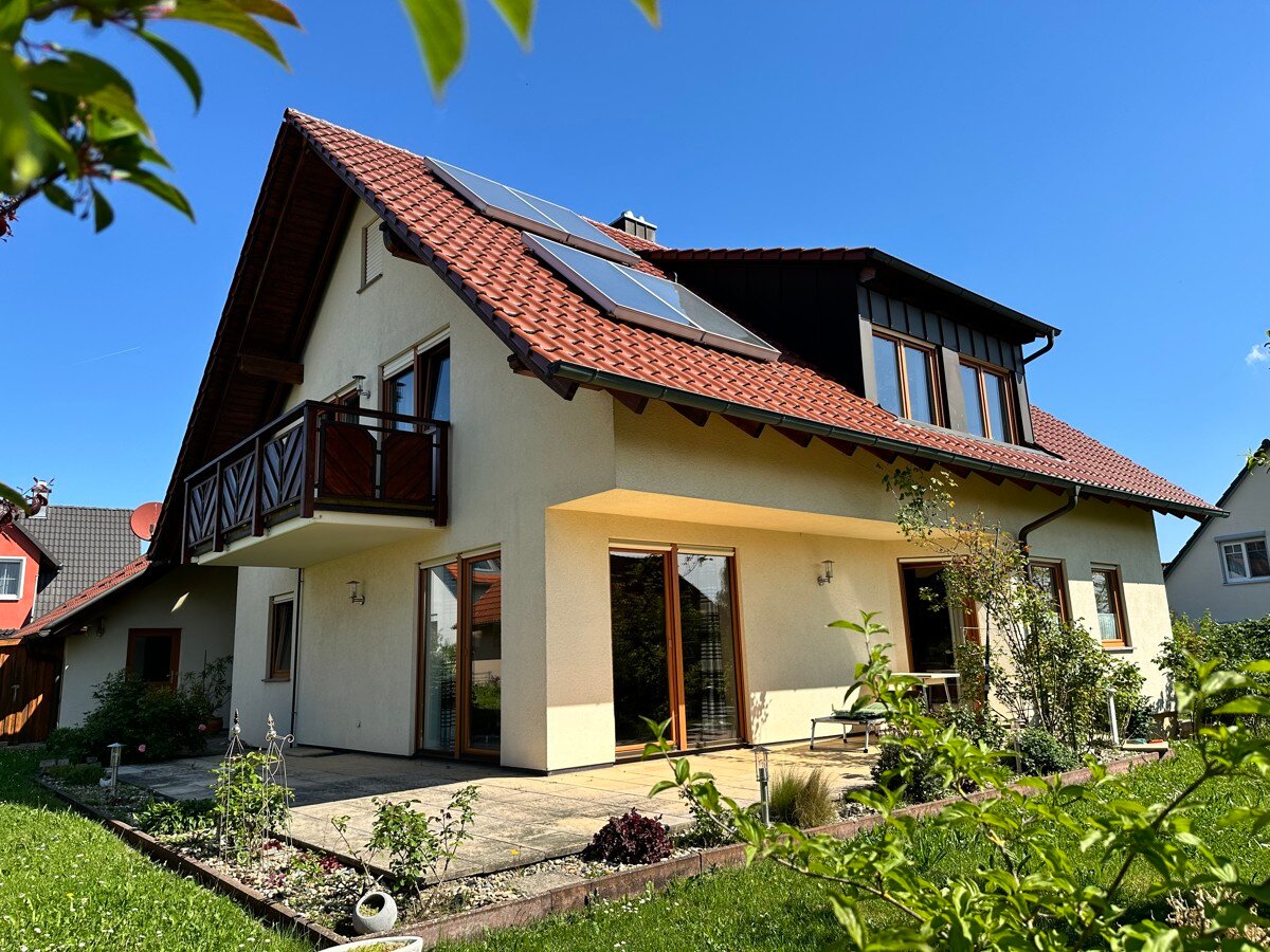 Einfamilienhaus zum Kauf 590.000 € 6 Zimmer 182 m²<br/>Wohnfläche 629 m²<br/>Grundstück Hengstfeld Wallhausen 74599