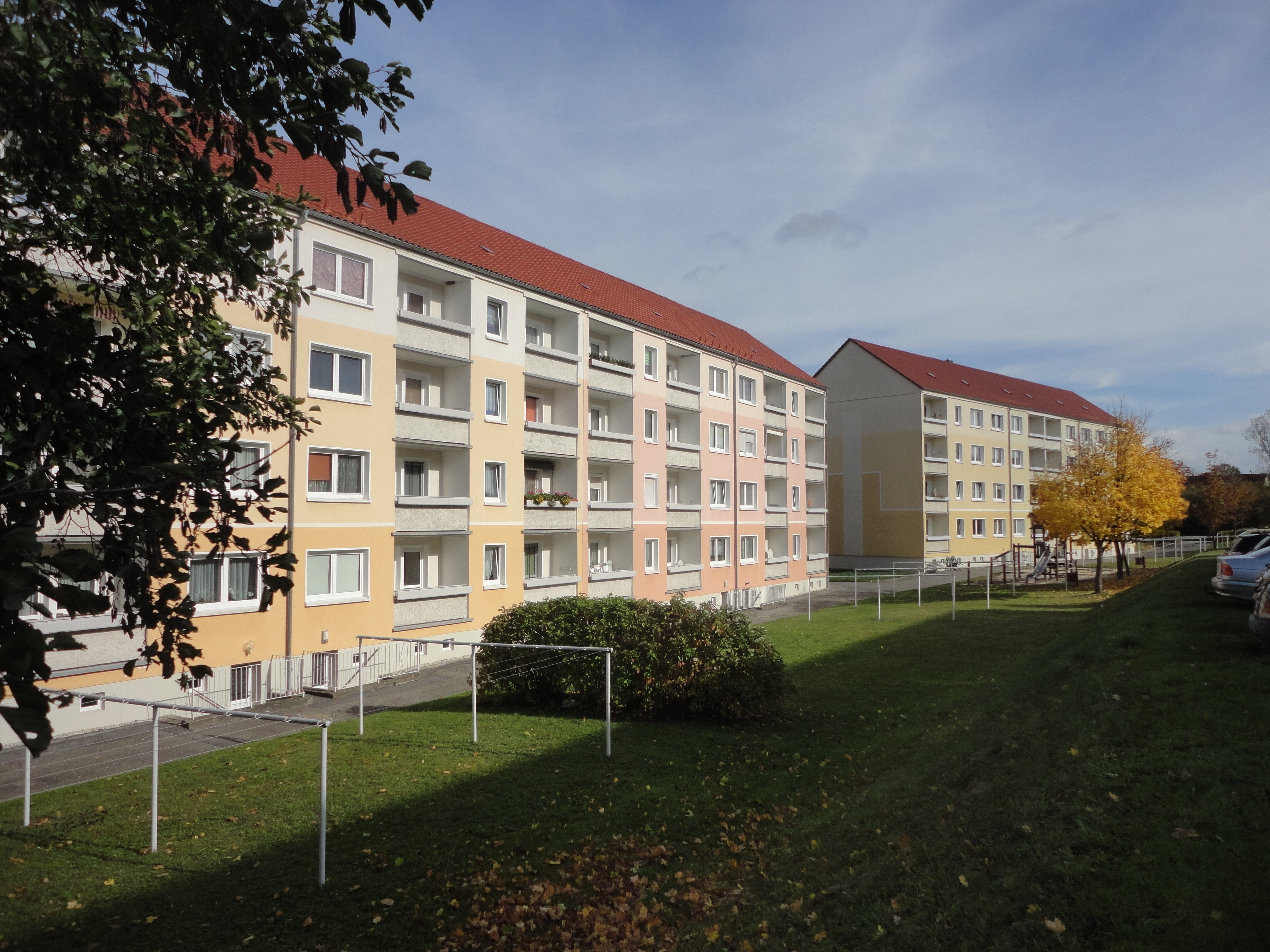 Wohnung zur Miete 215 € 1 Zimmer 35,5 m²<br/>Wohnfläche 1. Stock<br/>Geschoss Otto-Buchwitz-Ring Neukirch/Lausitz 01904