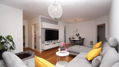 Wohnung zur Miete 2.200 € 3 Zimmer 100 m² Erdgeschoss frei ab sofort Waldstraße Wiesbaden 65187