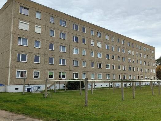 Wohnung zum Kauf 32.000 € 3 Zimmer 60 m² EG frei ab sofort Trebuser Straße 15 Uhsmannsdorf Rothenburg/Oberlausitz 02929