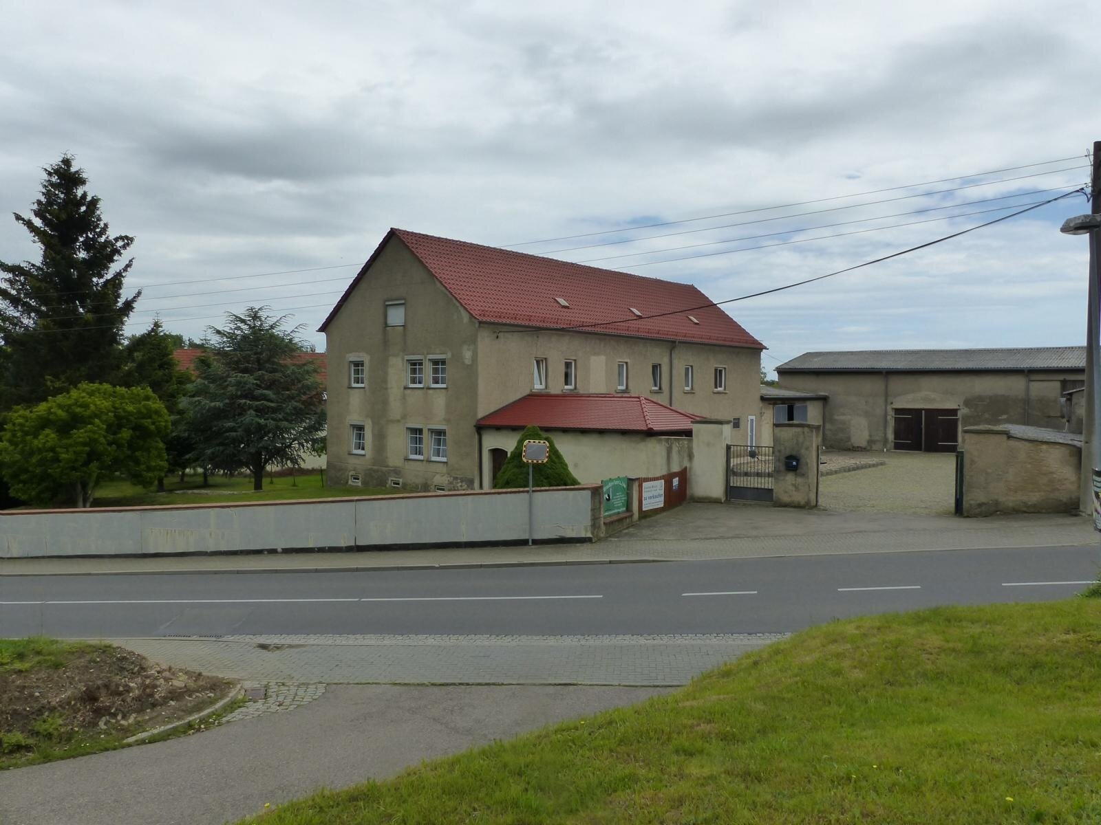 Bauernhaus zum Kauf 219.000 € 10 Zimmer 250 m²<br/>Wohnfläche 5.169 m²<br/>Grundstück Lampersdorf Wermsdorf 04779