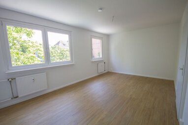 Wohnung zur Miete 527 € 2 Zimmer 60,3 m² 3. Geschoss Voßstr. 11 Südliche Innenstadt Halle (Saale) 06110