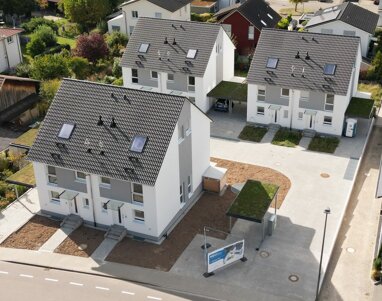Doppelhaushälfte zum Kauf 620.000 € 6 Zimmer 130 m² 217 m² Grundstück Ortenberg Ortenberg 77799