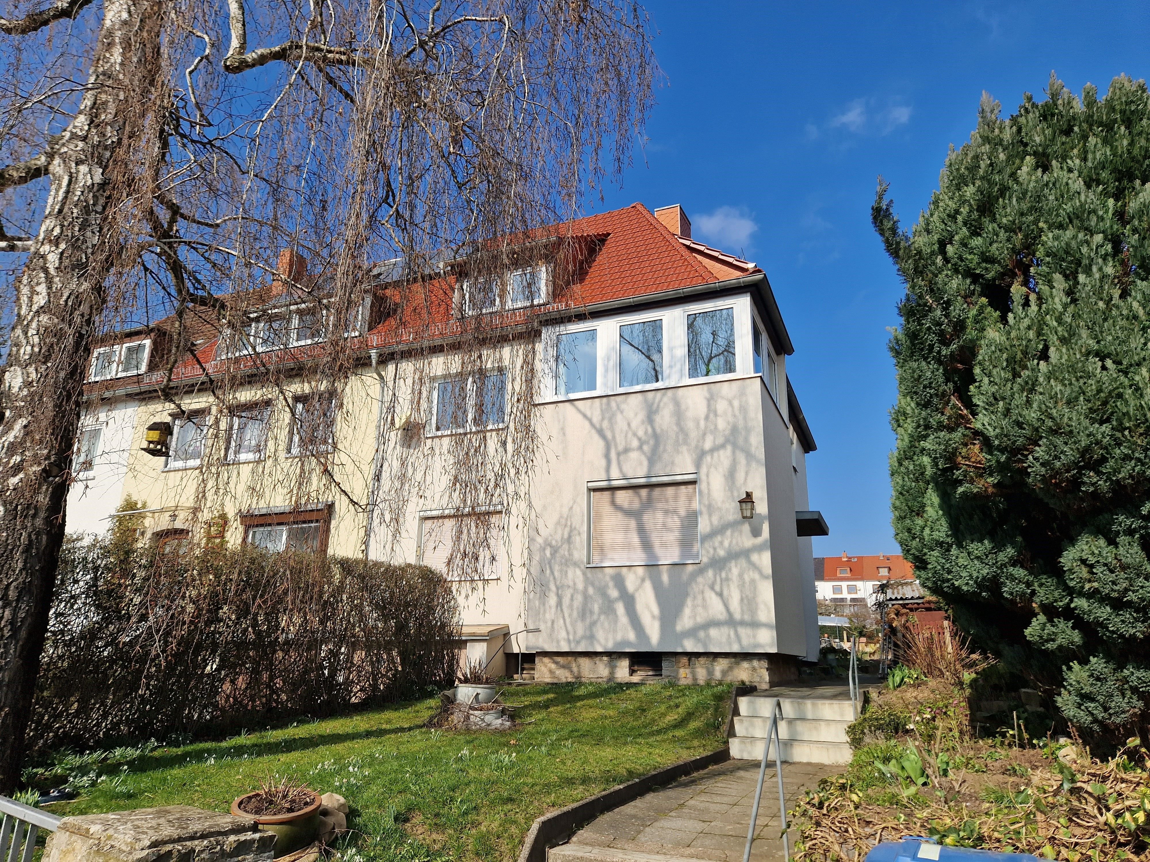 Einfamilienhaus zum Kauf 649.000 € 6 Zimmer 149 m²<br/>Wohnfläche 563 m²<br/>Grundstück Hochheim Erfurt 99094