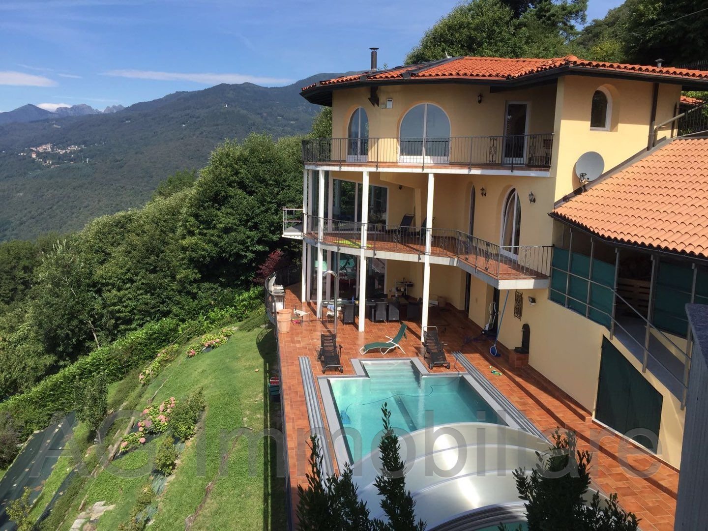 Villa zum Kauf 1.300.000 € 5 Zimmer 200 m²<br/>Wohnfläche 1.600 m²<br/>Grundstück via Battaglione Alpini Intra Verbania