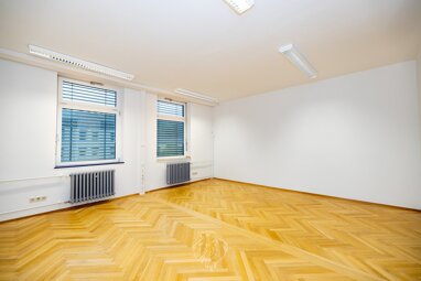 Bürogebäude zur Miete 3.500 € 550 m² Bürofläche Külsheim Külsheim 97900