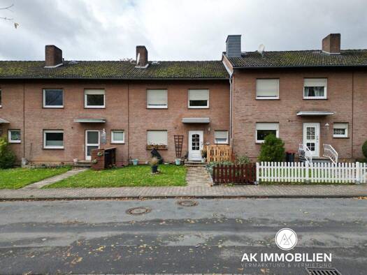 Reihenmittelhaus zum Kauf 199.000 € 5 Zimmer 120 m² 189 m² Grundstück Hessisch Oldendorf 31840