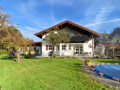 Mehrfamilienhaus zum Kauf provisionsfrei 6 Zimmer 181,6 m² 985 m² Grundstück Raubling 83064