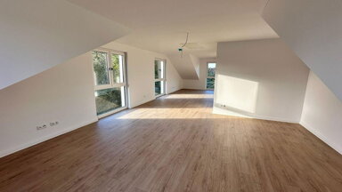 Doppelhaushälfte zur Miete 2.250 € 5 Zimmer 150 m² 310 m² Grundstück Kisdorf 24629