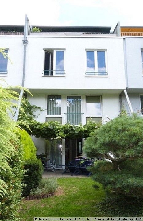 Reihenmittelhaus zum Kauf 488.000 € 6 Zimmer 160 m²<br/>Wohnfläche 174 m²<br/>Grundstück Altglienicke Berlin 12524