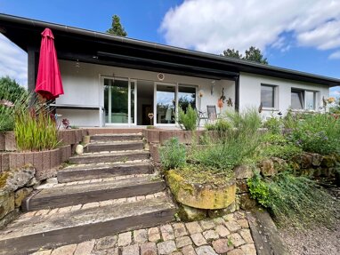 Einfamilienhaus zur Miete 1.800 € 6 Zimmer 170,4 m² 894 m² Grundstück Heppenheim - Stadt Heppenheim 64646