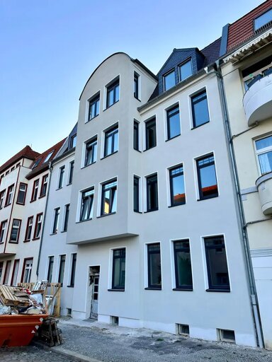 Wohnung zur Miete 700 € 3 Zimmer 88 m² frei ab sofort Ackerstraße 20 Kristallpalast Magdeburg 39112