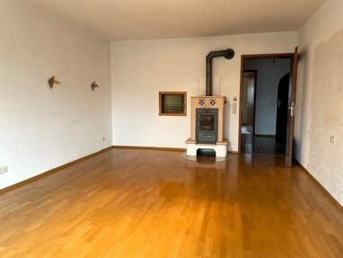 Wohnung zum Kauf 168.000 € 3 Zimmer 91 m² Lindenhof Oberndorf 78727