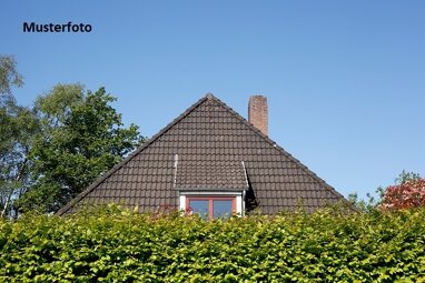 Einfamilienhaus zum Kauf Zwangsversteigerung 35.000 € 1 Zimmer 160 m² 2.159 m² Grundstück Hohenwarthe Hohenwarthe 39291