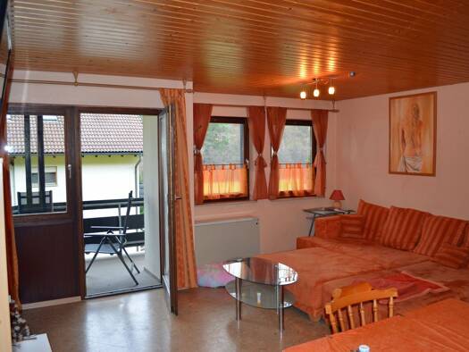 Wohnung zum Kauf 105.000 € 3 Zimmer 70 m² frei ab sofort Enzklösterle 75337