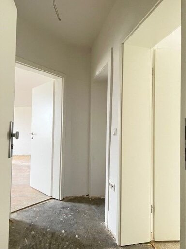 Wohnung zur Miete 519 € 3 Zimmer 84,7 m² 1. Geschoss frei ab 01.03.2025 Löckestraße 11 Arnsberg Arnsberg 59821