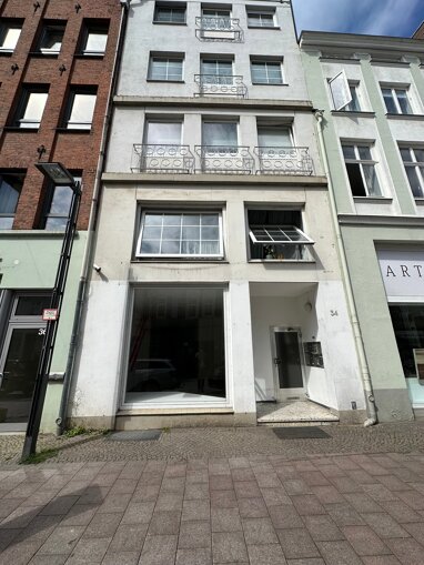 Laden zur Miete 15,57 € 126,8 m² Verkaufsfläche Innenstadt Lübeck 23552