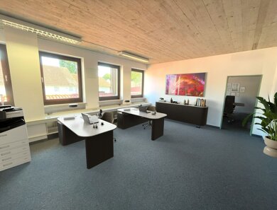 Bürofläche zur Miete 930 € 5 Zimmer 93 m² Bürofläche teilbar ab 93 m² Erding Erding 85435