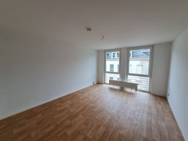 Wohnung zur Miete 384 € 2 Zimmer 68 m² 3. Geschoss Silberstraße 24/26, Schulstraße 7 7 Crimmitschau Crimmitschau 08451