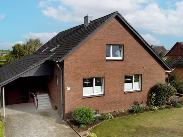 Mehrfamilienhaus zum Kauf 429.000 € 8 Zimmer 193,9 m² 1.314 m² Grundstück Essinghausen Peine / Essinghausen 31224