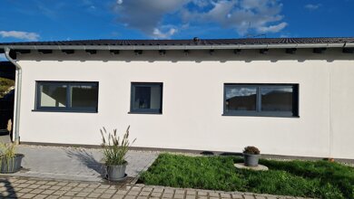 Haus zur Miete 1.400 € 3 Zimmer 115 m² Ulmenweg Erlach Simbach a.Inn 84359