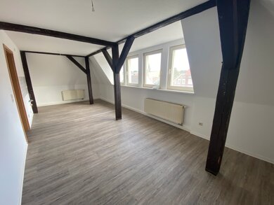 Wohnung zur Miete 250 € 1 Zimmer 33 m² 2. Geschoss Weißwasser/O.L. 02943