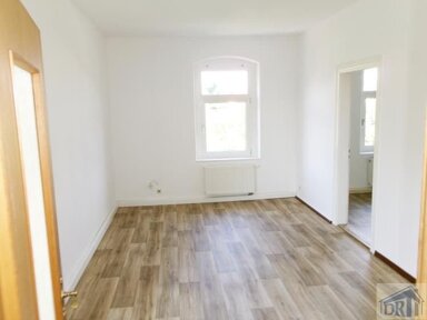 Wohnung zur Miete 236 € 2 Zimmer 41 m² 2. Geschoss frei ab sofort Zittau Zittau 02763