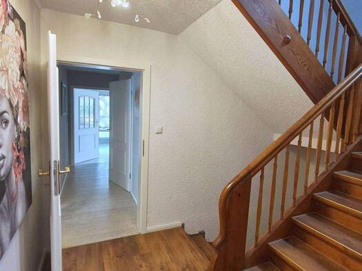 Einfamilienhaus zum Kauf 520.000 € 6,5 Zimmer 190 m² 470 m² Grundstück Mainbernheim 97350