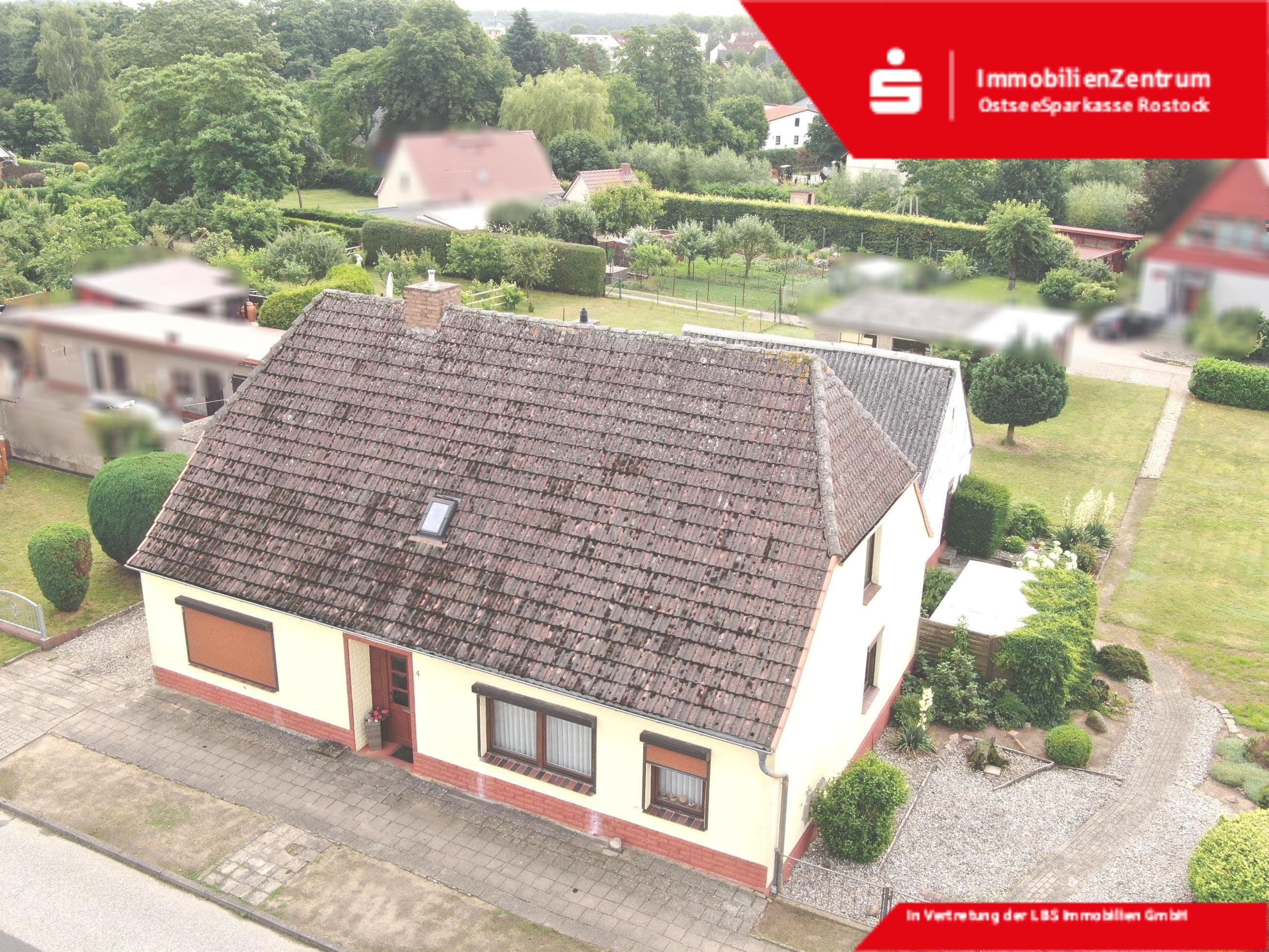 Einfamilienhaus zum Kauf 119.500 € 3 Zimmer 100 m²<br/>Wohnfläche 1.007 m²<br/>Grundstück Feldstraße 4 Neukloster Neukloster 23992