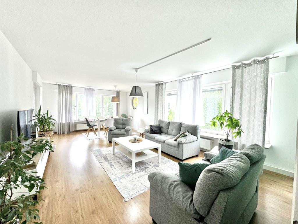 Wohnung zum Kauf 299.000 € 4 Zimmer 119 m²<br/>Wohnfläche Sulzbach Sulzbach an der Murr 71560