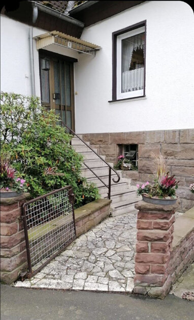 Einfamilienhaus zum Kauf 149.000 € 9 Zimmer 152,1 m² 1.663 m² Grundstück Allershausen Uslar 37170