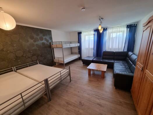 Wohnung zur Miete 525 € 1 Zimmer 43,6 m² EG Ebrach 96157