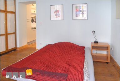 Wohnung zur Miete Wohnen auf Zeit 1.200 € 2 Zimmer 33 m² frei ab 01.05.2025 Unterbilk Düsseldorf 40219