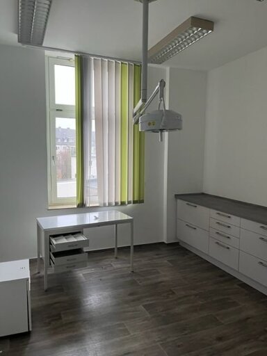 Büro-/Praxisfläche zur Miete provisionsfrei 1.156 € 8 Zimmer 136 m² Bürofläche Theodor-Heuss-Platz 13 Statistischer Bezirk 11 Hamm 59065