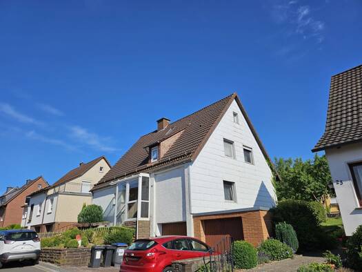 Haus zum Kauf 220.000 € 280 m² 700 m² Grundstück Uslar 37170