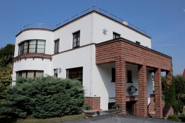 Villa zum Kauf 6 Zimmer 270 m² 2.479 m² Grundstück Saalfeld Saalfeld 07318
