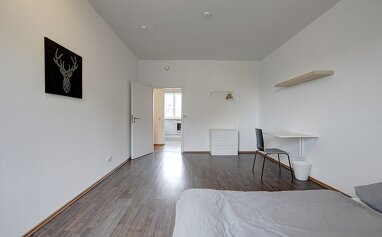 Wohnung zur Miete Wohnen auf Zeit 685 € 4 Zimmer 19,5 m² frei ab 04.09.2024 König-Karl-Straße 84 Cannstatt - Mitte Stuttgart 70372