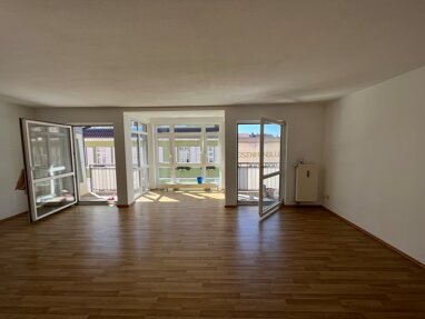 Wohnung zur Miete 590 € 3 Zimmer 81 m² 2. Geschoss Wilhelmstraße 2 Neustadt Neustadt b.Coburg 96465