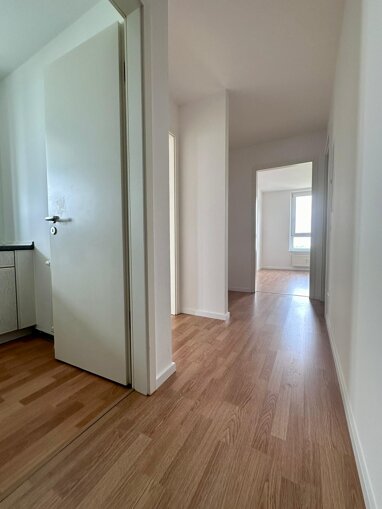 Wohnung zur Miete 485 € 2 Zimmer 53,8 m² 8. Geschoss Grünau - Mitte Leipzig 04209