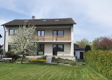 Doppelhaushälfte zur Miete 2.200 € 5 Zimmer 141 m² 477 m² Grundstück Ludwig-Thoma-Straße Altdorf Altdorf 84032