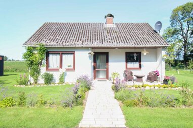 Einfamilienhaus zum Kauf 139.000 € 3 Zimmer 70,2 m² 827,2 m² Grundstück Brobergen Kranenburg 21726