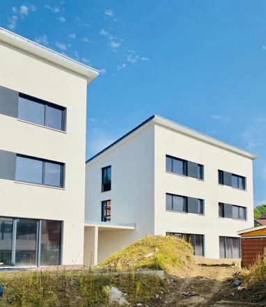 Doppelhaushälfte zum Kauf Provisionsfrei 649.900 € 6,5 Zimmer 183 m² 199 m² Grundstück Wehratalstraße 34 Öflingen Wehr 79664