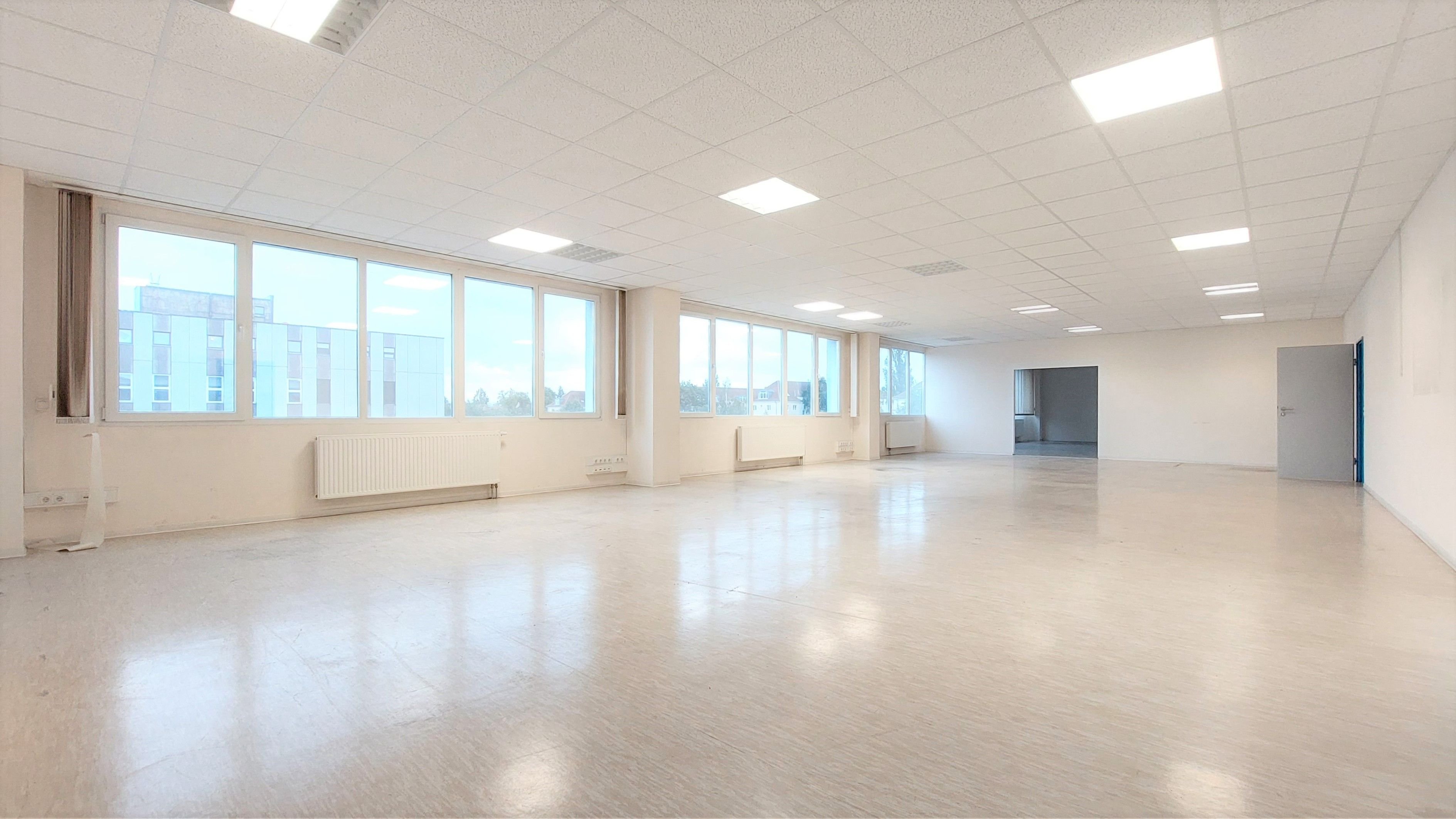 Bürogebäude zur Miete provisionsfrei 5 € 8 Zimmer 425 m²<br/>Bürofläche ab 425 m²<br/>Teilbarkeit Seidnitz (Alter Elbarm) Dresden 01277