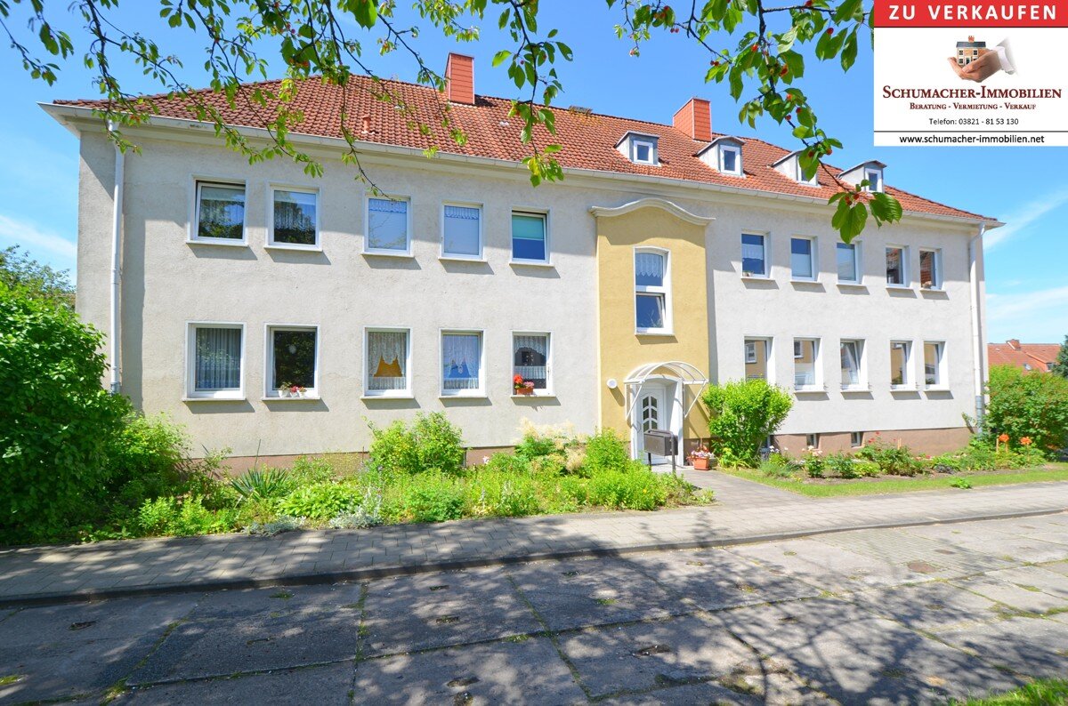 Wohnung zum Kauf 184.000 € 3,5 Zimmer 92 m²<br/>Wohnfläche Erdgeschoss<br/>Geschoss Ribnitz Ribnitz-Damgarten 18311
