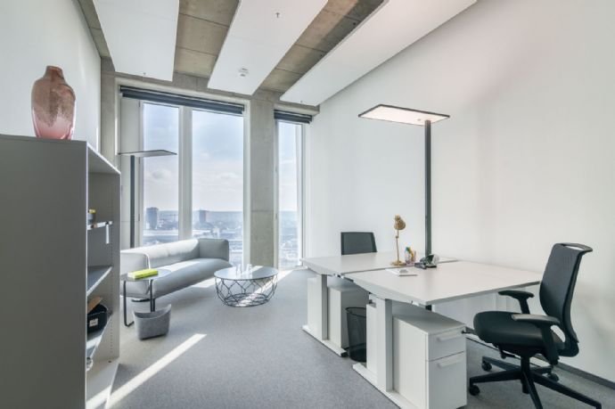 Büro-/Praxisfläche zur Miete 1.389 € 15 m²<br/>Bürofläche von 15 m² bis 60 m²<br/>Teilbarkeit Brüsseler Straße 1-3 Gallus Frankfurt am Main 60528