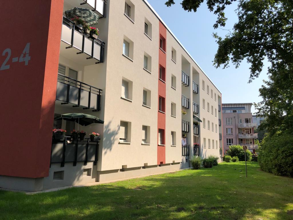 Wohnung zur Miete 549 € 3 Zimmer 70 m²<br/>Wohnfläche 2. Stock<br/>Geschoss 15.08.2024<br/>Verfügbarkeit Schückingstraße 8 Annen - Mitte - Nord Witten 58453