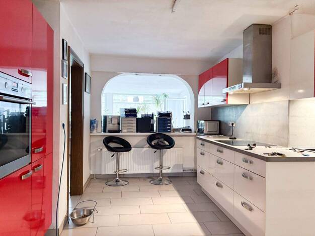 Mehrfamilienhaus zum Kauf 348.000 € 7 Zimmer 182 m² 530 m² Grundstück Tiefenbach Gundelsheim 74831