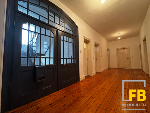 Wohnung zur Miete 6 Zimmer 175 m² 3 Geschosse frei ab sofort Innenstadt Fulda 36037