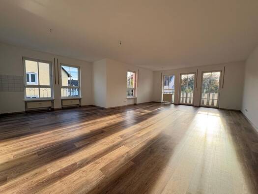 Wohnung zum Kauf 240.000 € 2 Zimmer 69,3 m² 1. Geschoss Weiden 92637