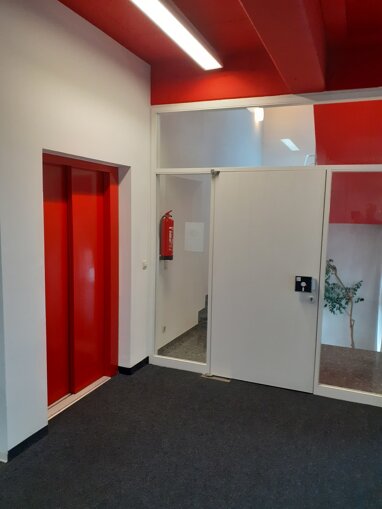 Bürofläche zur Miete 265 € 1 Zimmer 30 m² Bürofläche Großheppach Weinstadt 71384